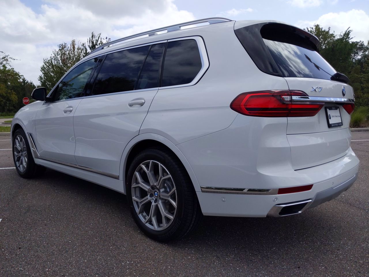 New 2021 BMW X7 xDrive40i 4D Sport Utility in Wesley Chapel #9E31775